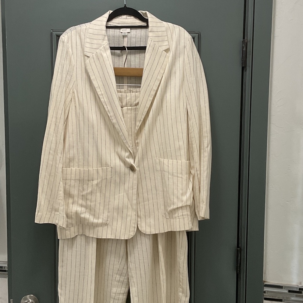 a new day 55% linen Cream & Black Pinstripe Women’s Blazer and Pants Set